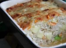 ओवन, धीमी कुकर, माइक्रोवेव में कीमा बनाया हुआ मांस के साथ पास्ता पुलाव के लिए सर्वोत्तम व्यंजन
